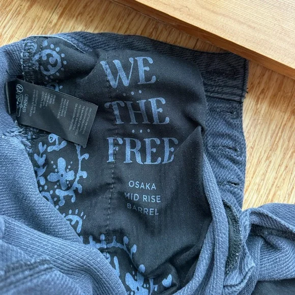 Free People Osaka Barrel Leg Jeans - Washed Black - Picture 12 of 15